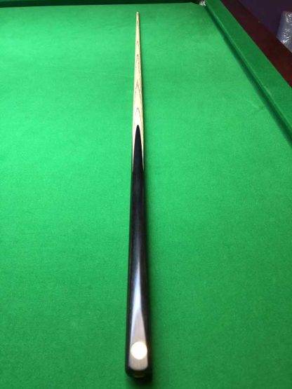 cc325 Ebony snooker cue