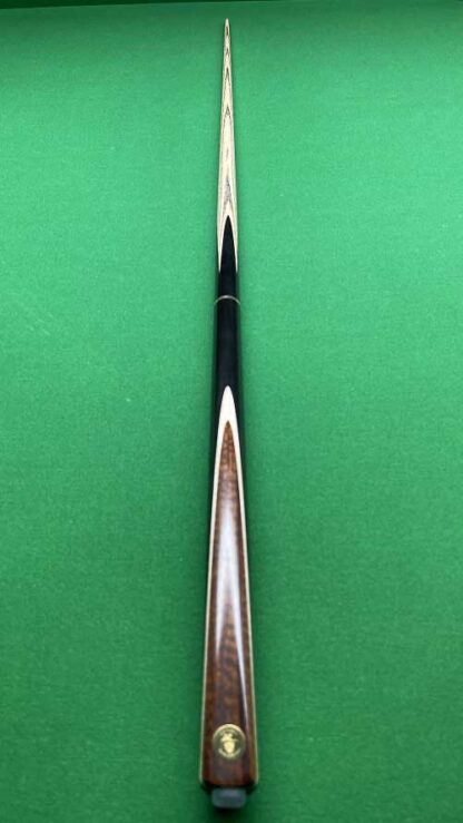Snooker cue three quarter snakewood with maple veneer 936