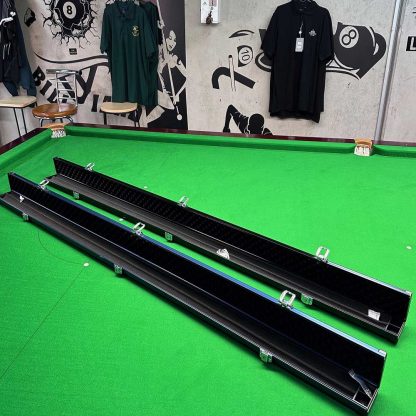 One pce two section cue case aluminum