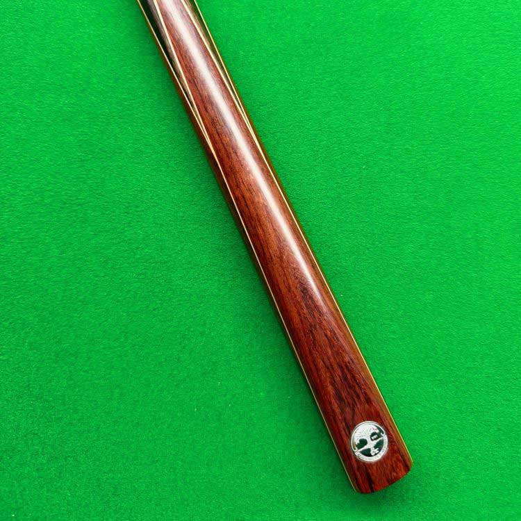 Cue Creator 3/4 ash snooker cue with four secondary splices and single maple veneer on ebony butt