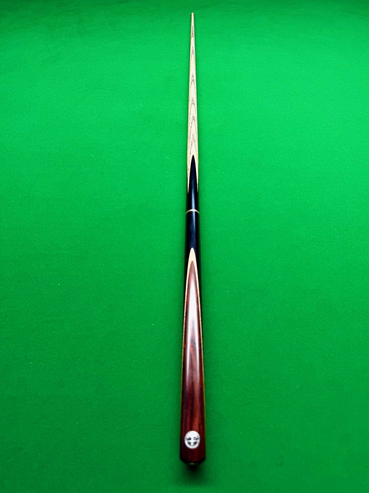 Cue Creator Serial 3166 3/4 snooker cue full length view showing ash shaft and ebony butt with single maple veneer splice