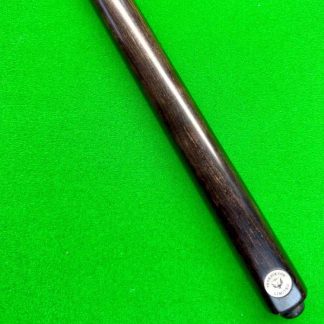 Butt view of the Phoenix Plain Ebony Snooker Cue featuring a genuine plain ebony butt